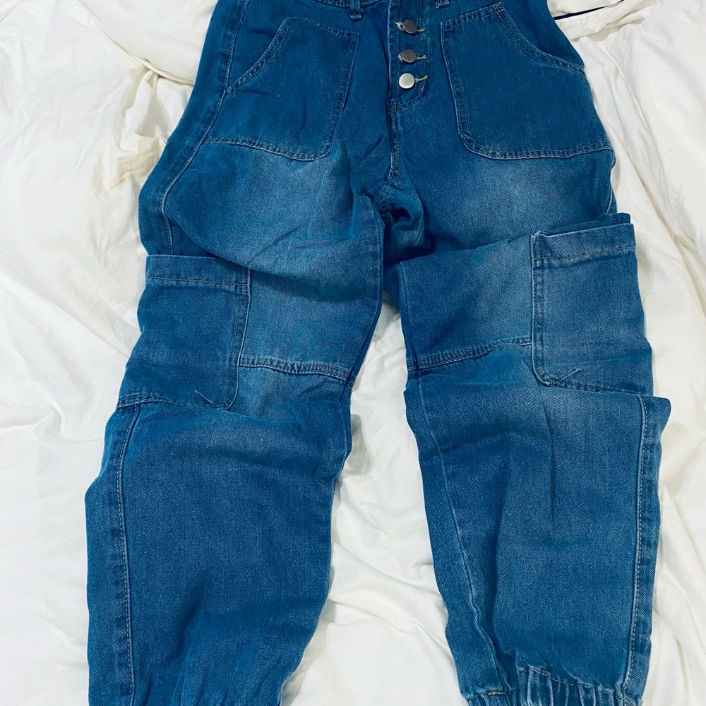 Women's Blue Cropped Jeans
